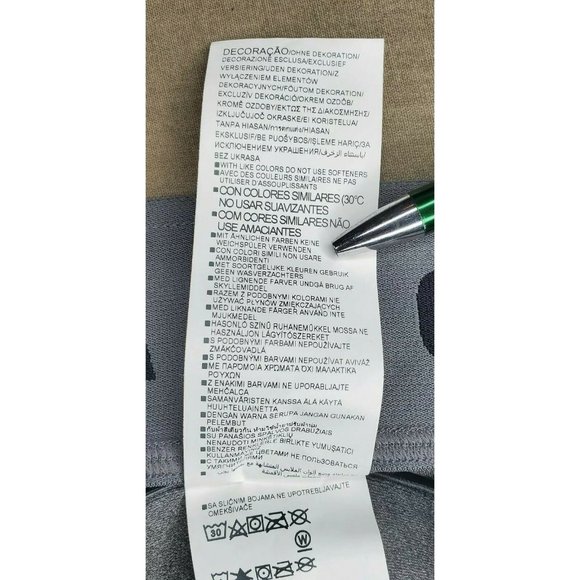 Women's Under Armour HeatGear Compression Yoga Leggings Capri Pants - Size Small - Picture 11 of 11